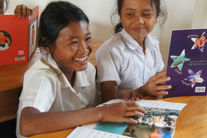 カンボジアの小学校に絵本を贈る8日間（6泊8日）